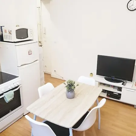 Апартаменты Cosy Plein Centre *